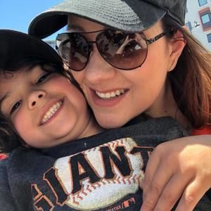 Meet your Posher, Rachel